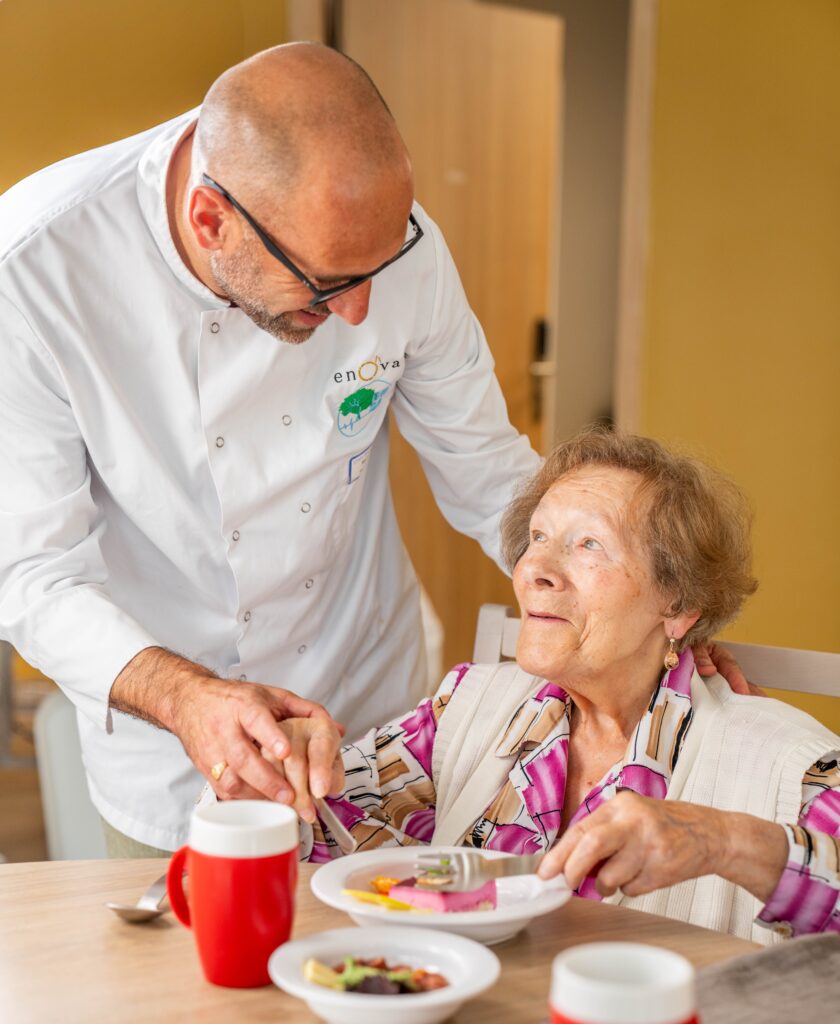 DES GESTES FACILITÉS, POUR UN REPAS EN TOUTE SÉRÉNITÉ