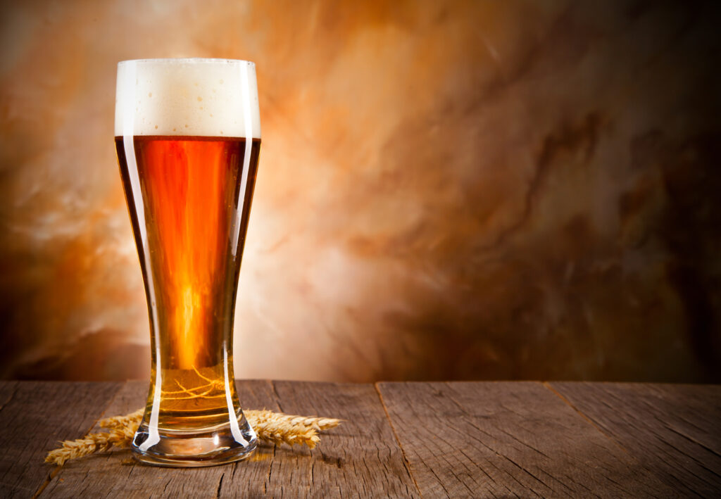 LA BIÈRE, SERVIE AUTREMENT